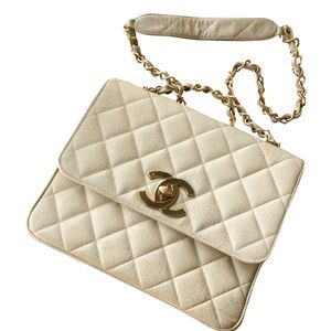 Vintage Chanel Jumbo Square Classic Flap Caviar Leather